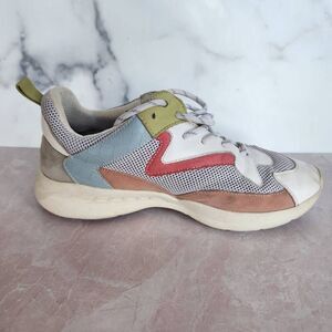 Sanctuary women's retro 8.5 pastel green cream Athletic sporty sneaker